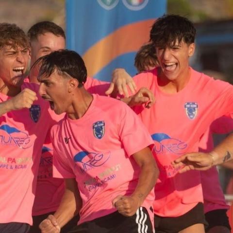 L'esultanza della Sport Palermo vincitrice a San Vito Lo Capo